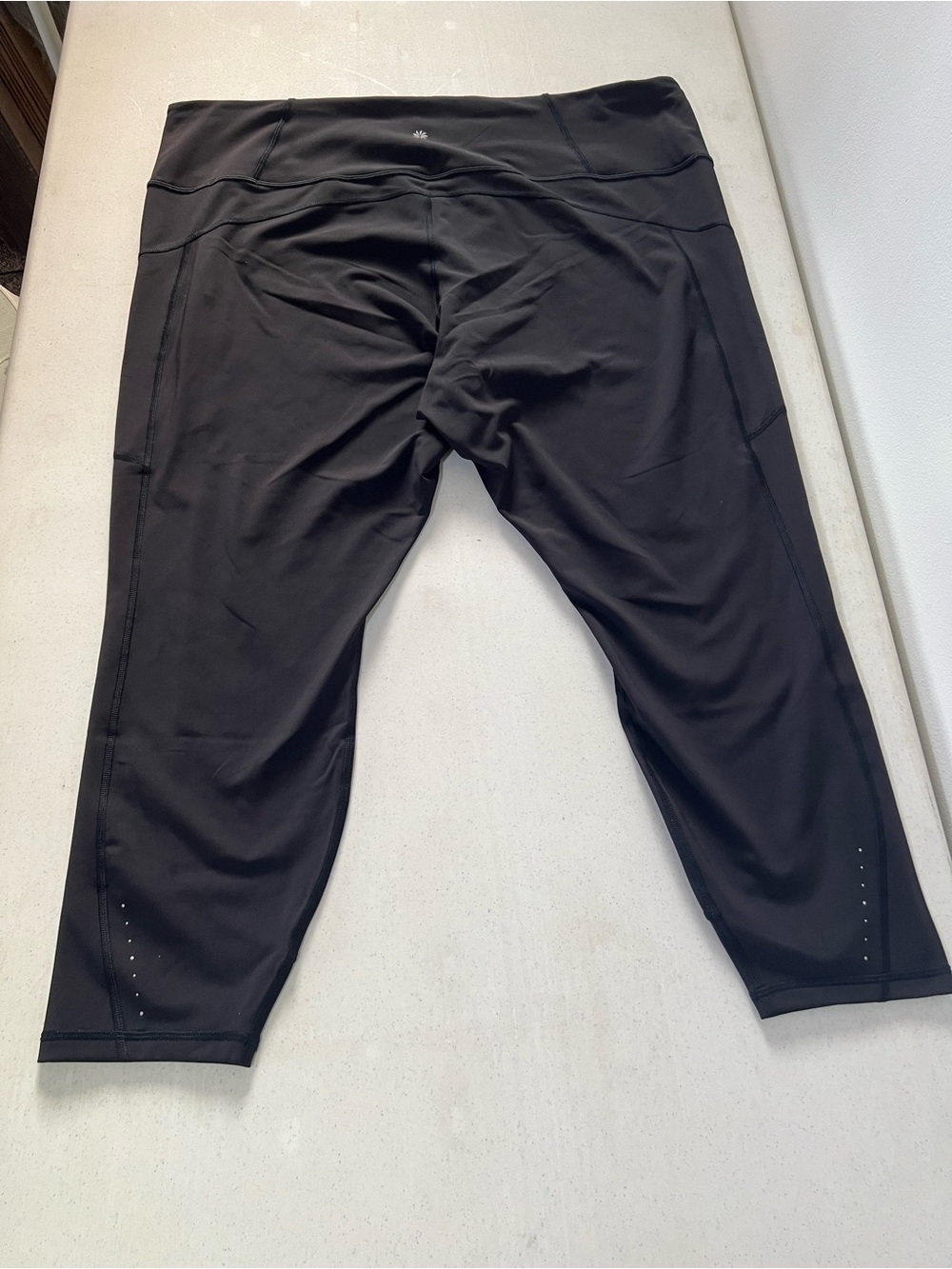 NWT Athleta Rainier Tight High Rise Legging - Black (Size 3X) - Picture 3 of 10